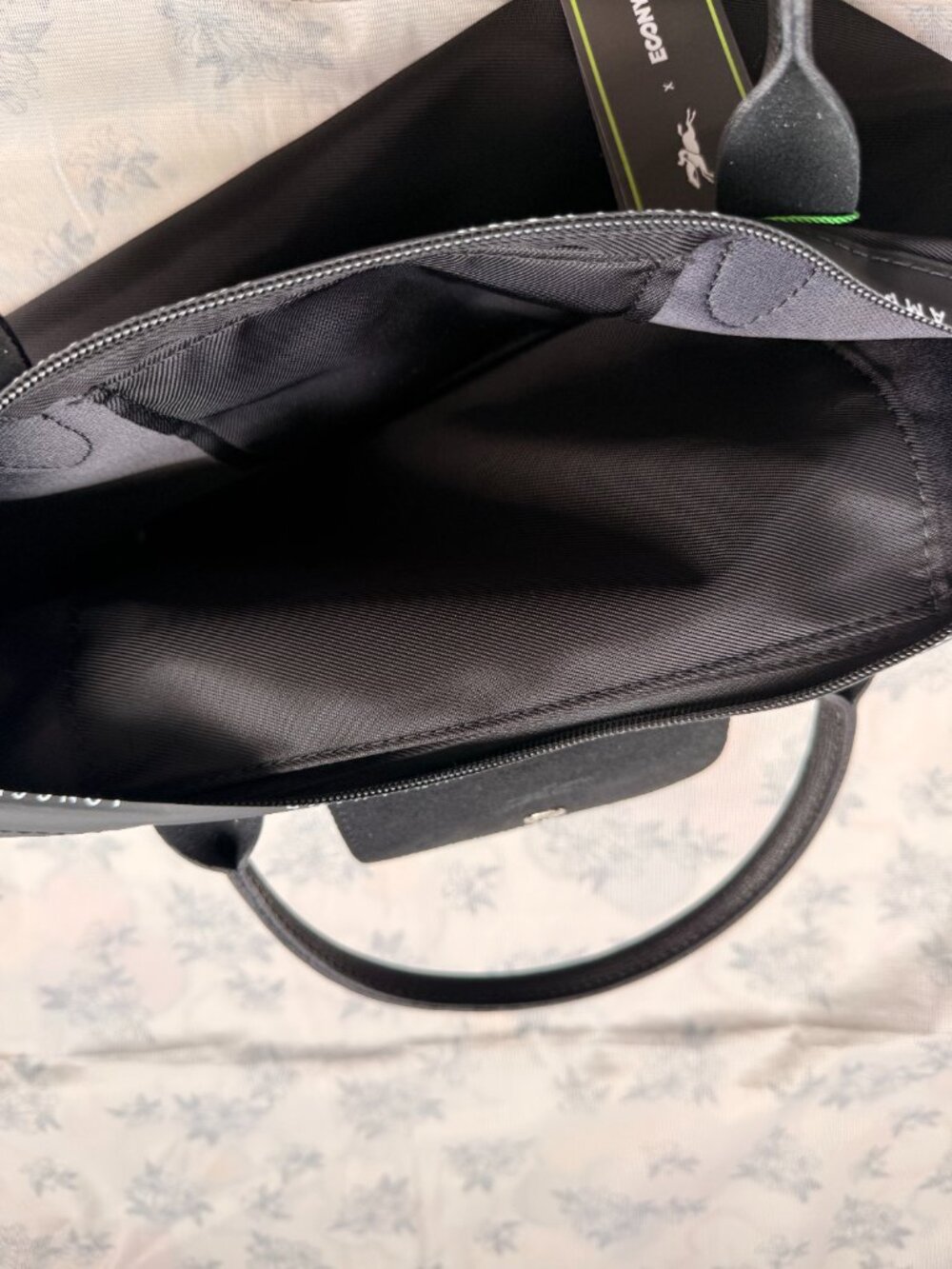 Longchamp Eco-Friendly Tote Bag - Picture 7 of 8